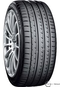 Yokohama ADVAN SPORT V105E tire